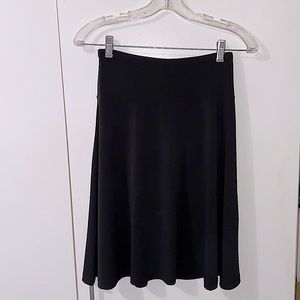 Reitmans Black skirt